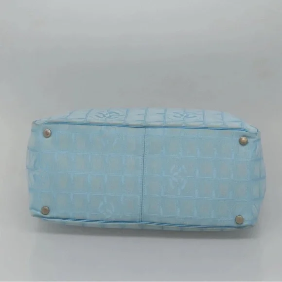 CHANEL Light Blue Tote Bag - Picture 4 of 7